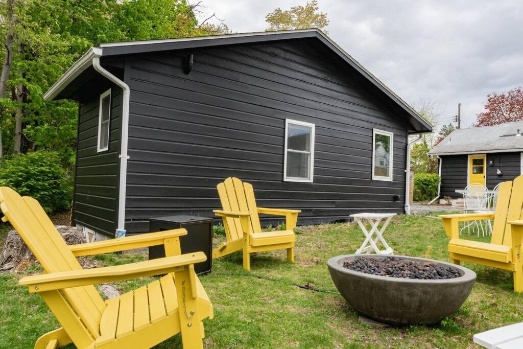Campfire Fireplace, Fire Pit & No Chores! Holiday home